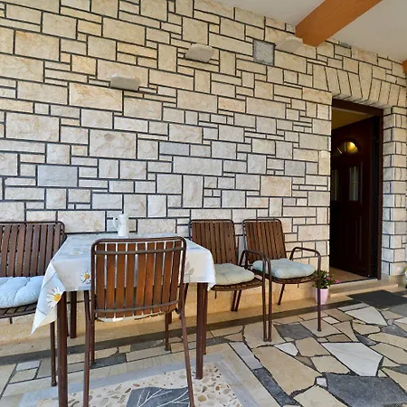 Haustierfreundliches Nur 250 Meter Zum Mit Waschmaschine, Grill, Wifi Appartement *