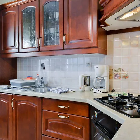 Apartman Haustierfreundliches Nur 250 Meter Zum Mit Waschmaschine, Grill, Wifi