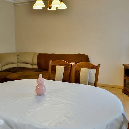 Haustierfreundliches Nur 250 Meter Zum Mit Waschmaschine, Grill, Wifi * Umag