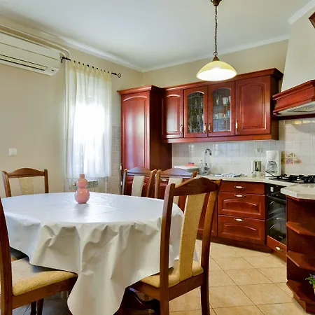 Apartman Haustierfreundliches Nur 250 Meter Zum Mit Waschmaschine, Grill, Wifi
